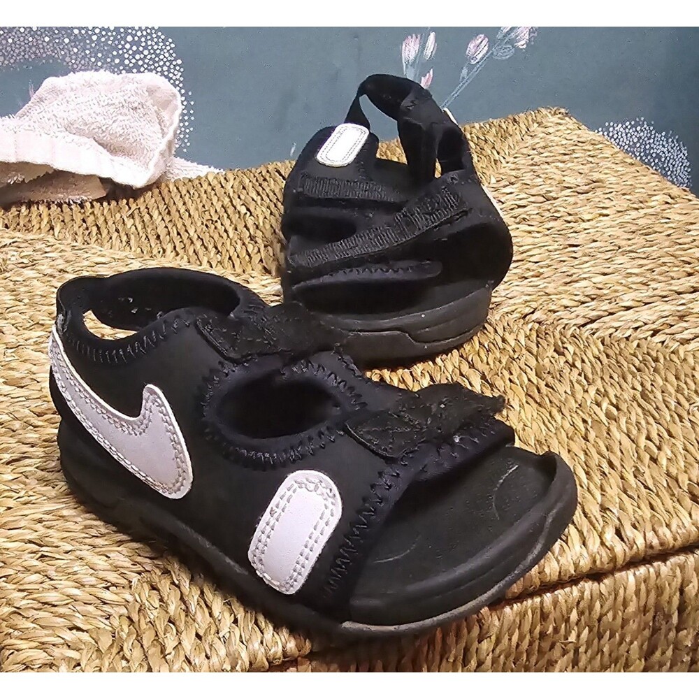 Nike Sunray Toddler Sandals, Size 5c, Black With White Swish
